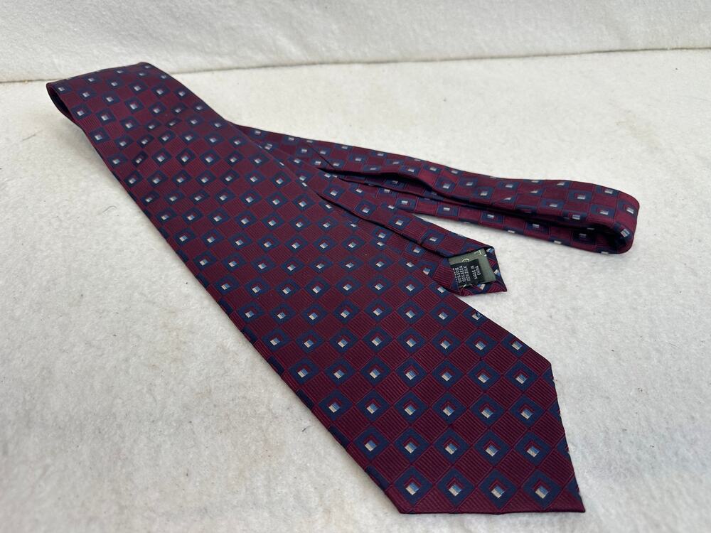 Gaspara Extra Long Pure Silk Tie Burgundy Geometric Squares